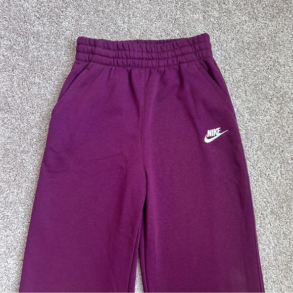Nike Girls Size M Purple Wide Leg Fleece Sweatpants High Rise Pockets - Picture 2 of 7